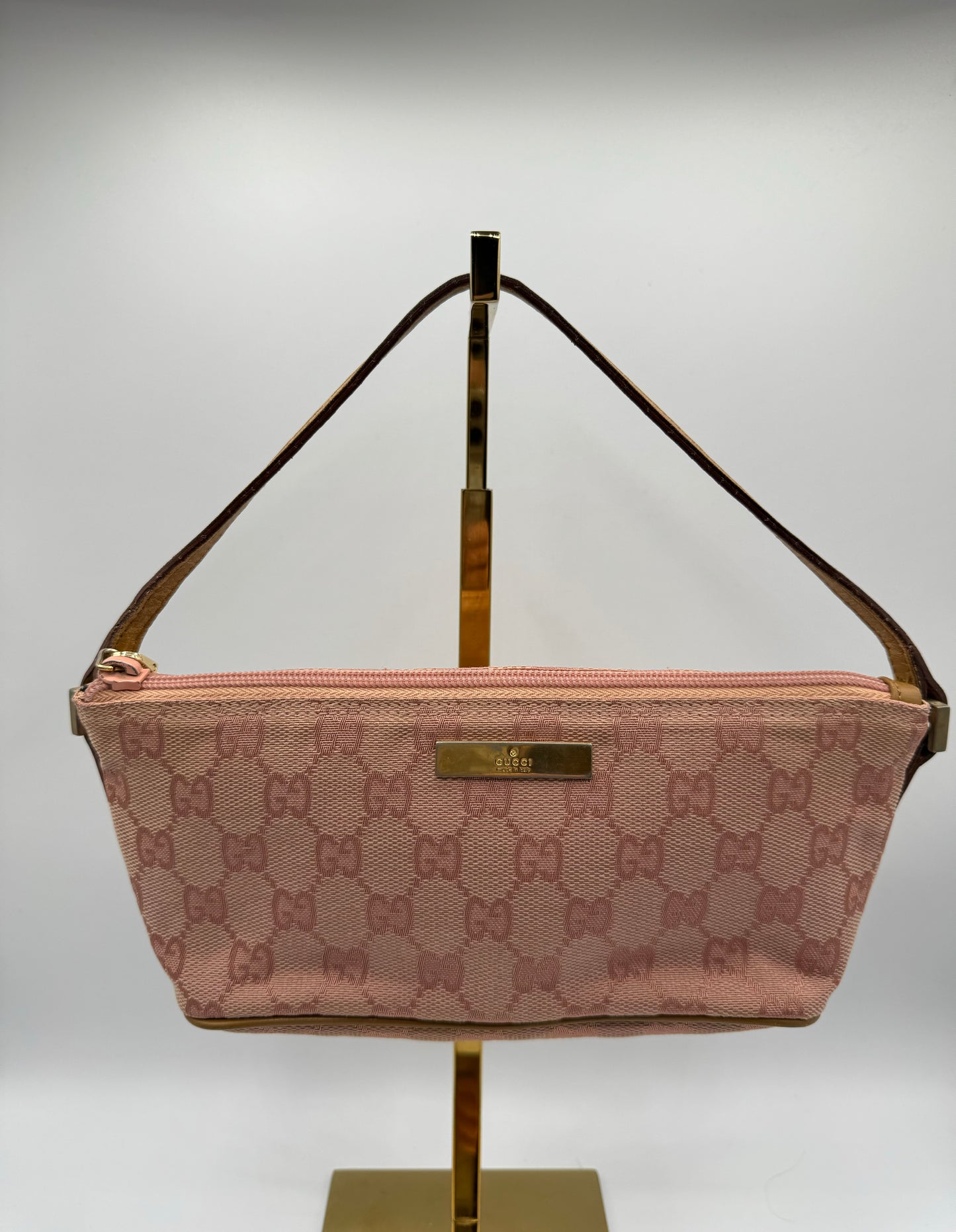 Vintage Gucci Pink  Boat Pouchette