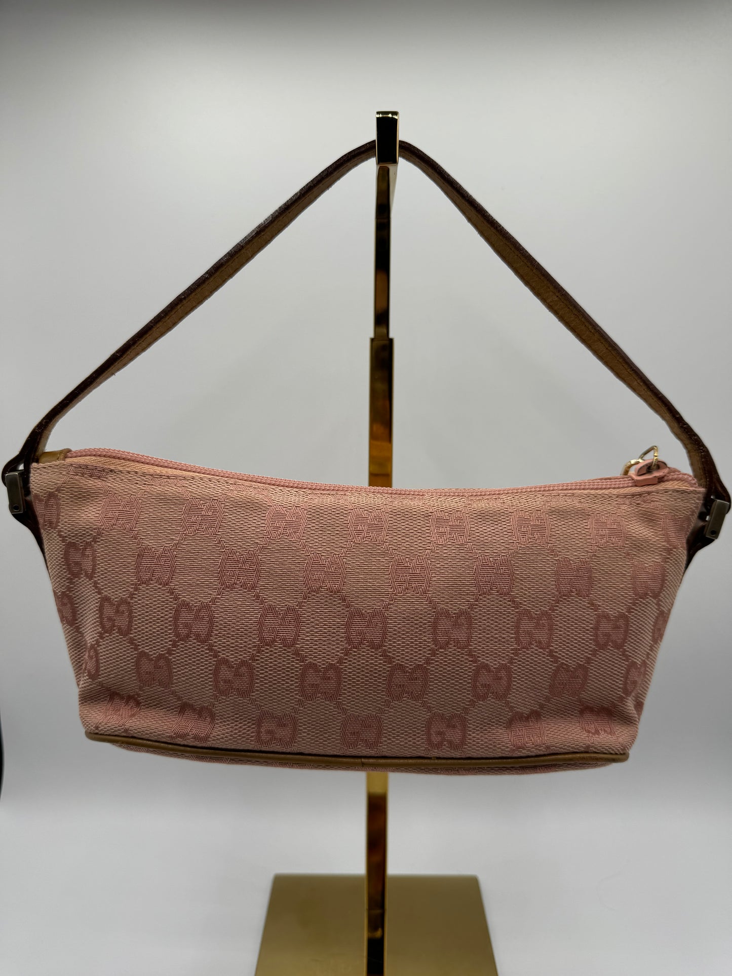 Vintage Gucci Pink  Boat Pouchette