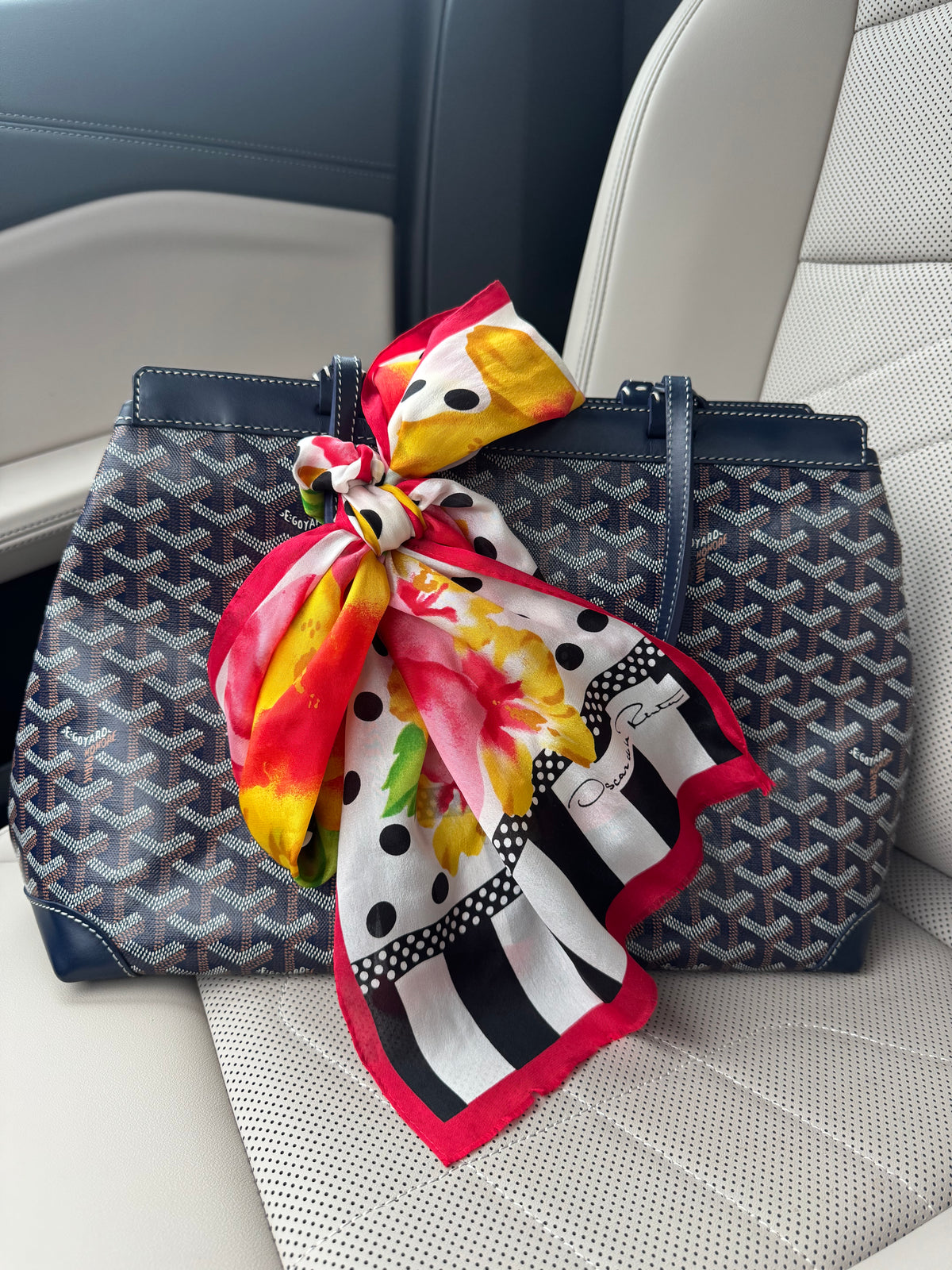 Oscar De La Renta Silk Scarf
