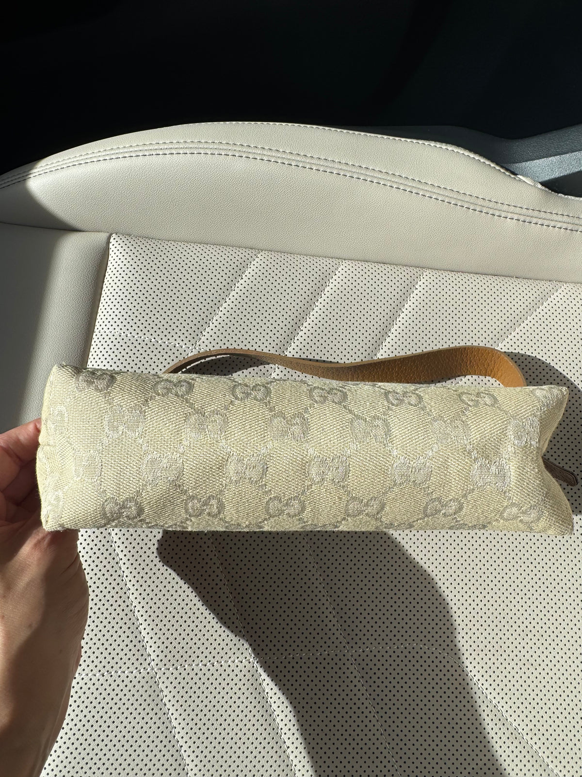 Vintage Gucci Cream Pouchette Bag