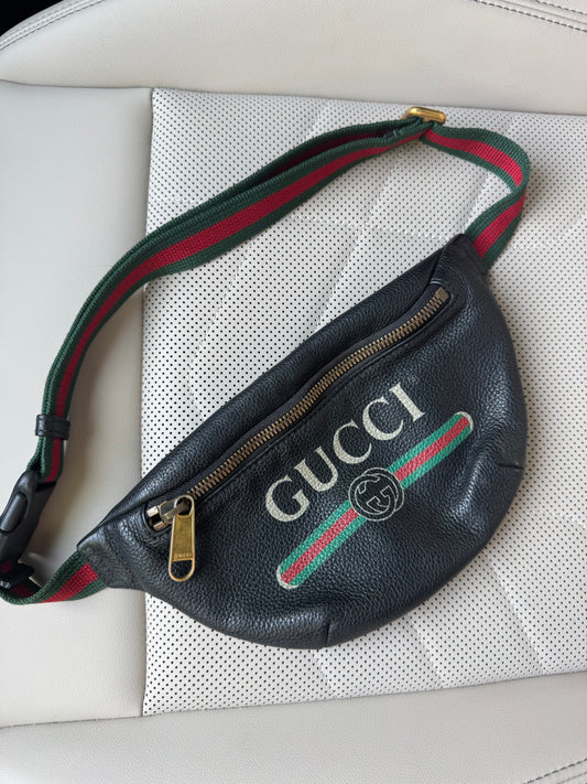 Gucci GG Logo Belt Bag
