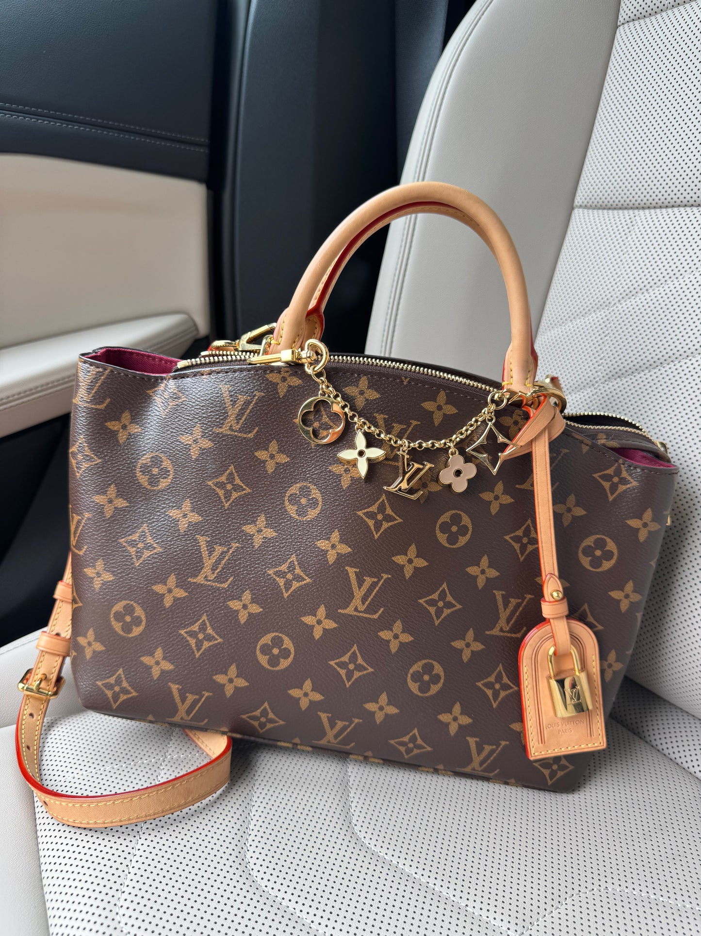 LV Monogram Petite Palais PM Bag